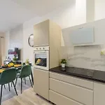 Apartment Lumina With Parking Near Atlas Arena Lodz