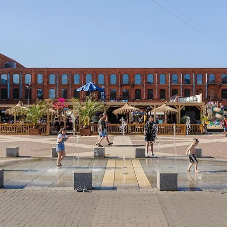 Lumina With Parking Near Atlas Arena Апартаменти Лодзь