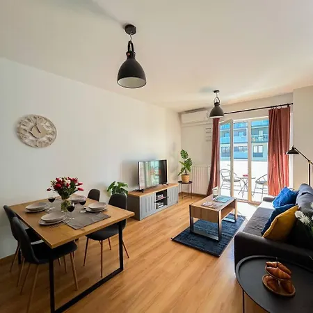 Apartment Lumina With Parking Near Atlas Arena Lodz (Lodz)