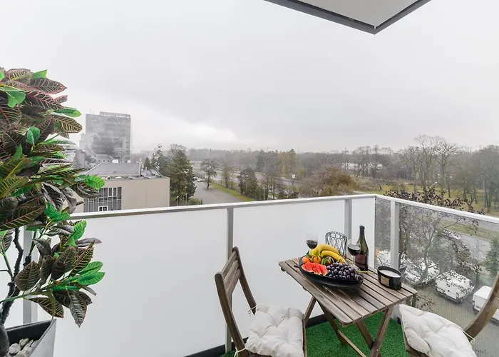 Lumina With Parking Near Atlas Arena *