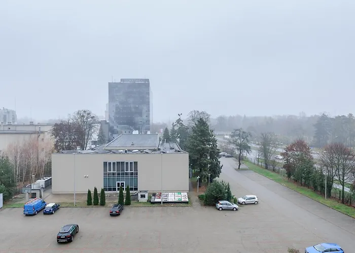 Lumina With Parking Near Atlas Arena Apartamento *