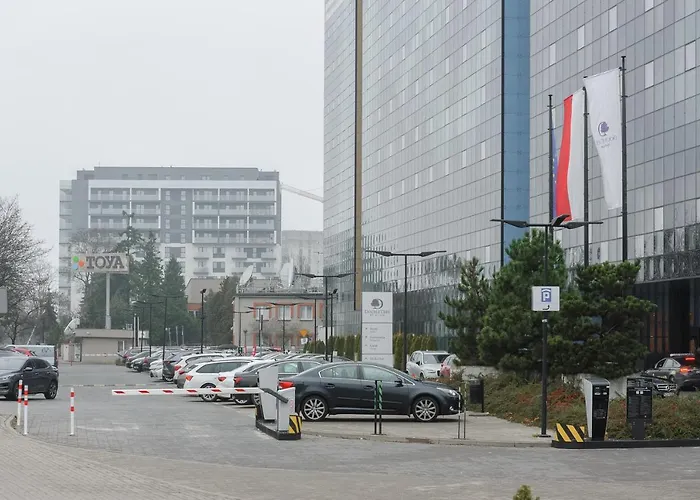 Lumina With Parking Near Atlas Arena Łódź