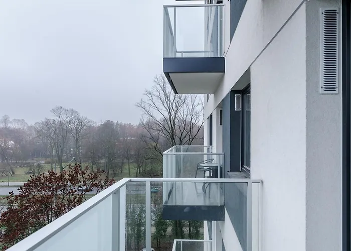 Lumina With Parking Near Atlas Arena Lejlighed *