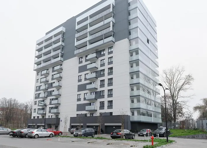 Lumina With Parking Near Atlas Arena Apartamento *